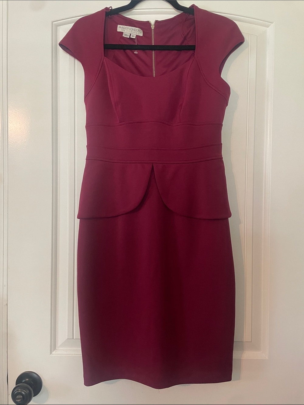 Maggy London Wine Peplum Cap-Sleeve Sheath Dress